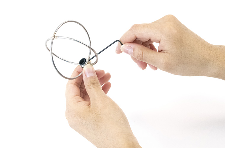 Loosening of collar on the hydrophone protection cage